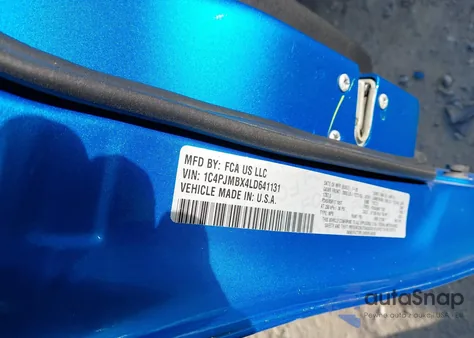 2020 Jeep Cherokee Trailhawk 4X4 from USA, damaged, VIN 1C4PJMBX4LD641131